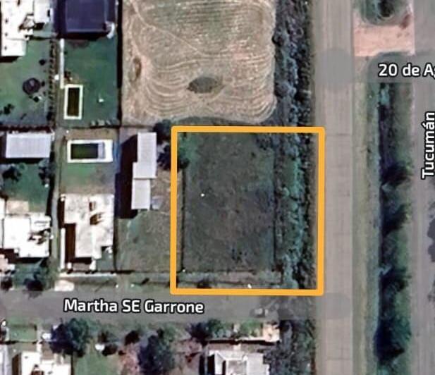 Terreno · 700m²