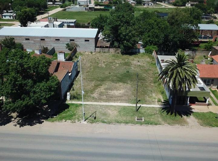 Terreno · 875m²