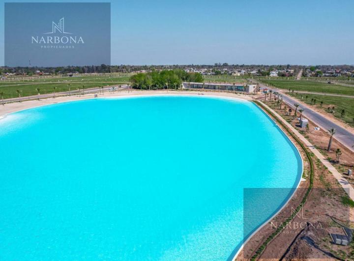 Terreno · 962m²