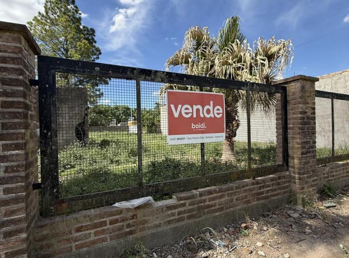 Terreno · 644m²