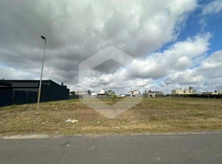 Terreno · 1314m²