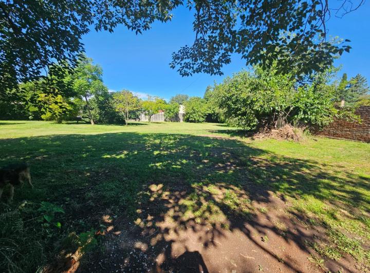 Terreno · 695m²