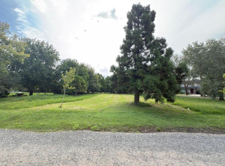 Terreno · 1281m²