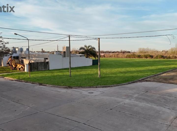 Terreno · 450m²