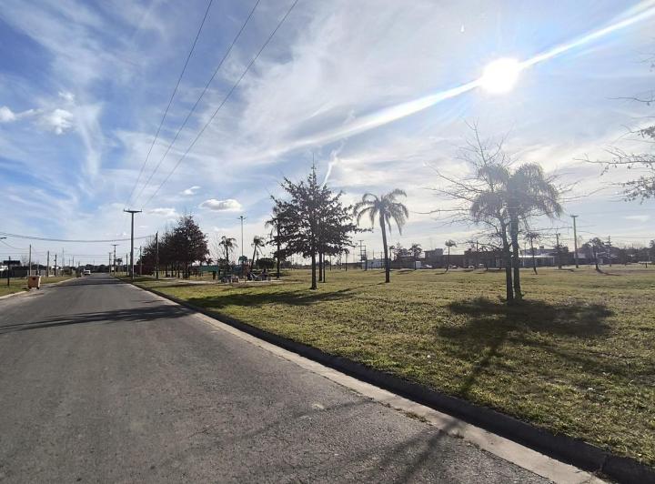 Terreno · 300m²