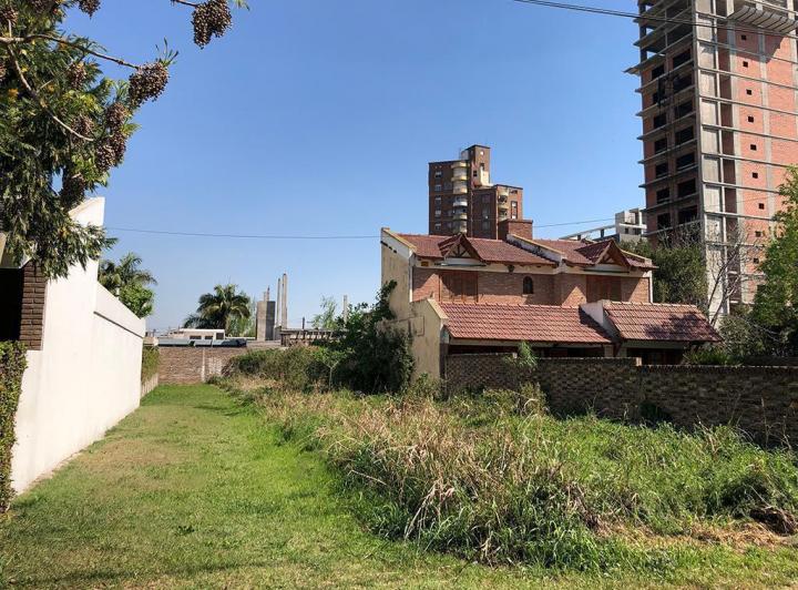 Terreno · 450m²