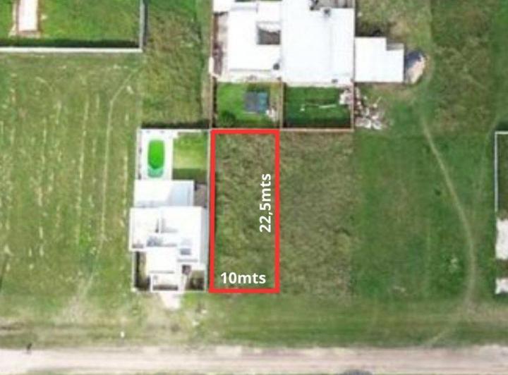 Terreno · 225m²