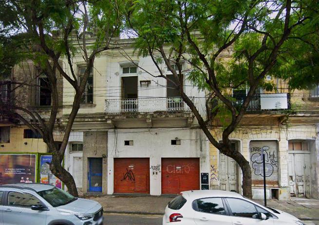 Terreno · 128m²