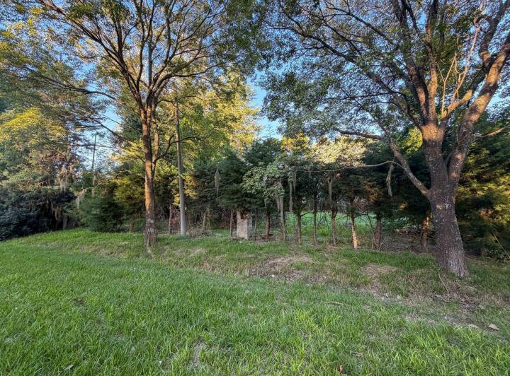 Terreno · 330m²