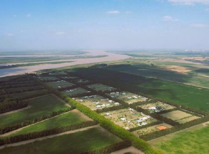 Terreno · 870m²