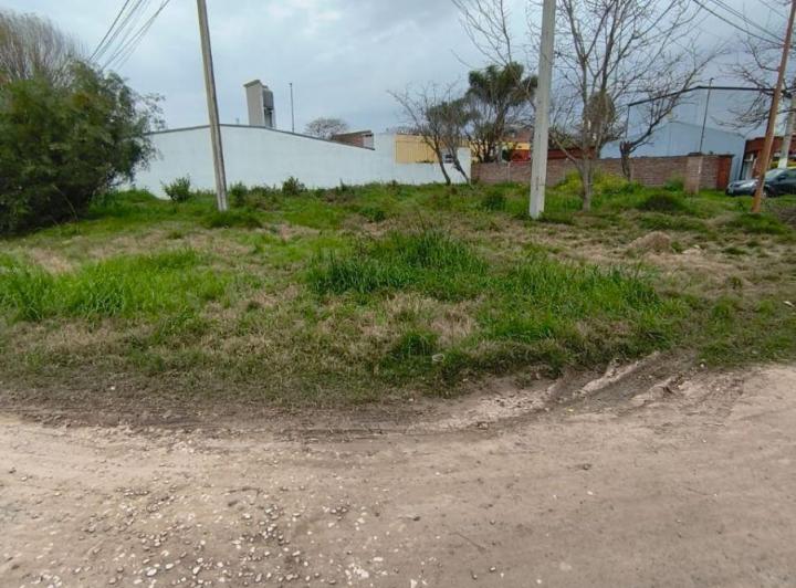 Terreno · 246m²