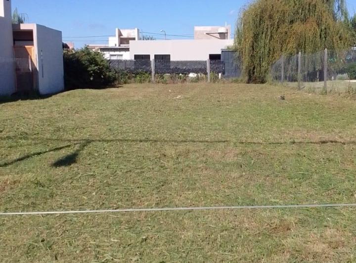 Terreno · 420m²