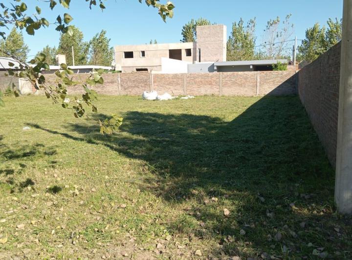 Terreno · 244m²