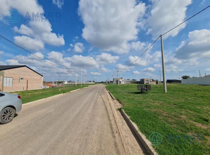 Terreno · 840m²