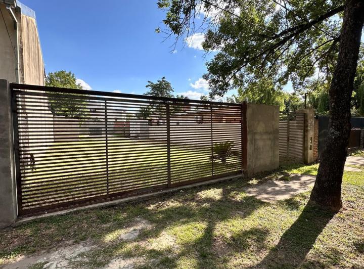 Terreno · 392m²