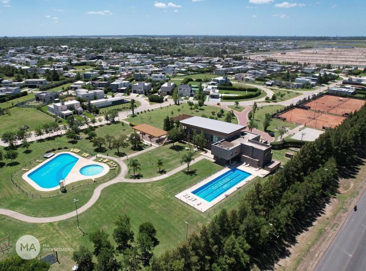 Terreno · 800m²