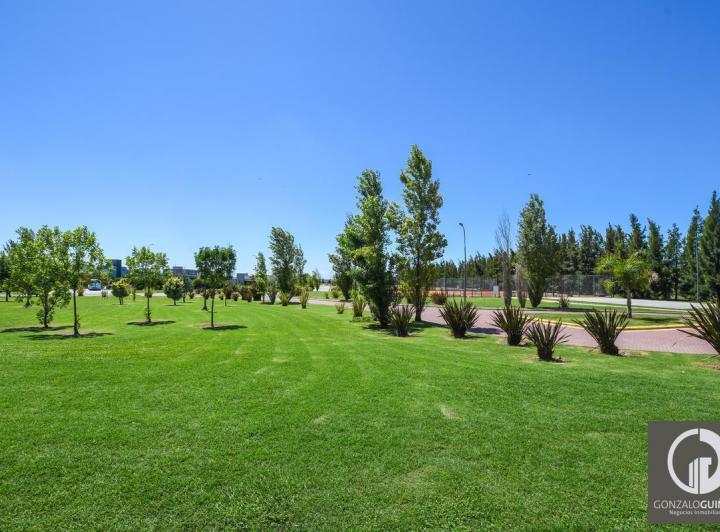 Terreno · 1200m²