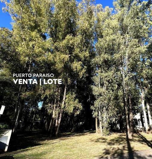 Terreno · 862m²