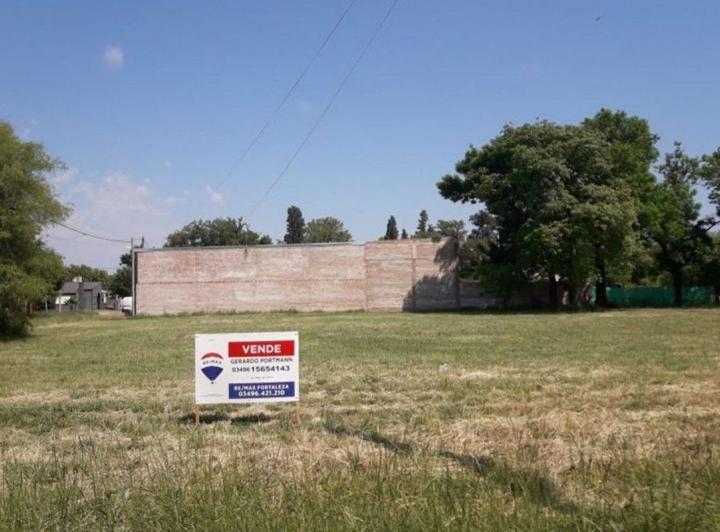 Terreno · 262m²