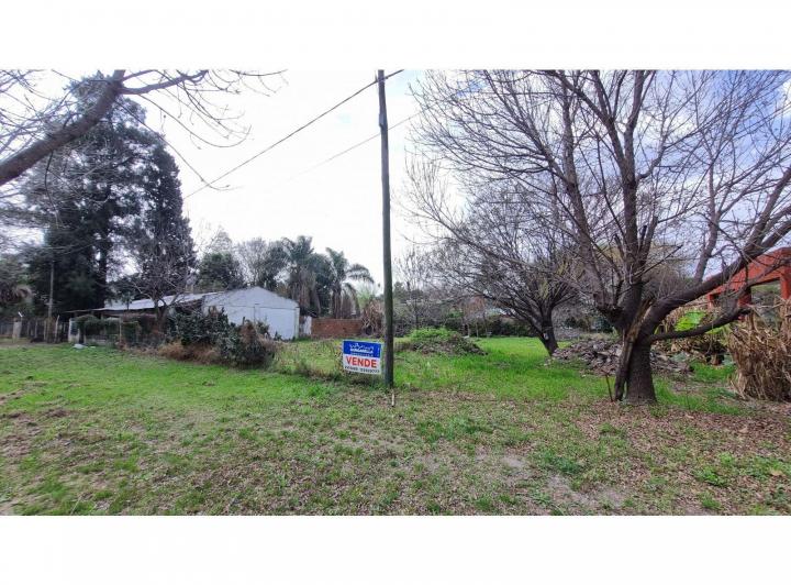 Terreno · 642m²