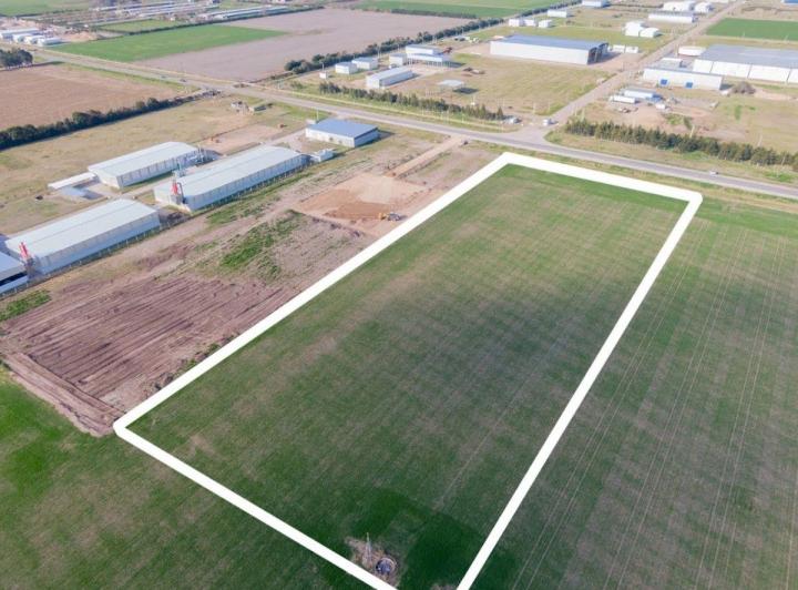 Terreno · 2058126m²