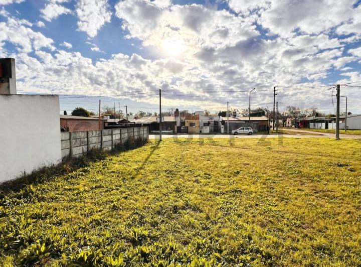 Terreno · 257m²