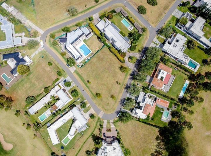 Terreno · 1452m²