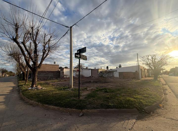 Terreno · 320m²