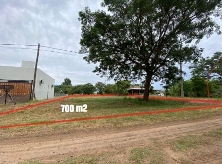 Terreno · 700m²