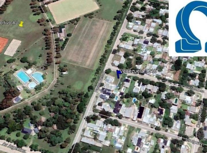 Terreno · 247m²
