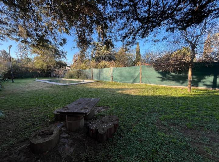 Terreno · 588m²