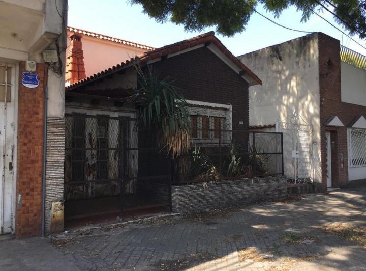 Terreno · 194m² · 4 Ambientes · 1 Cochera