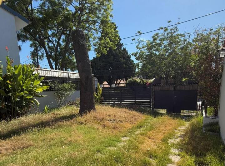 Terreno · 337m² · 1 Cochera