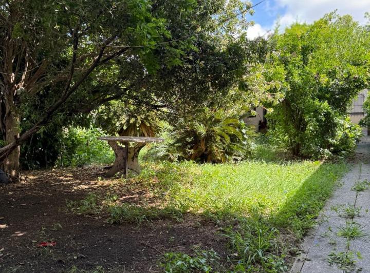 Terreno · 80m²