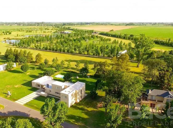 Terreno · 1000m²