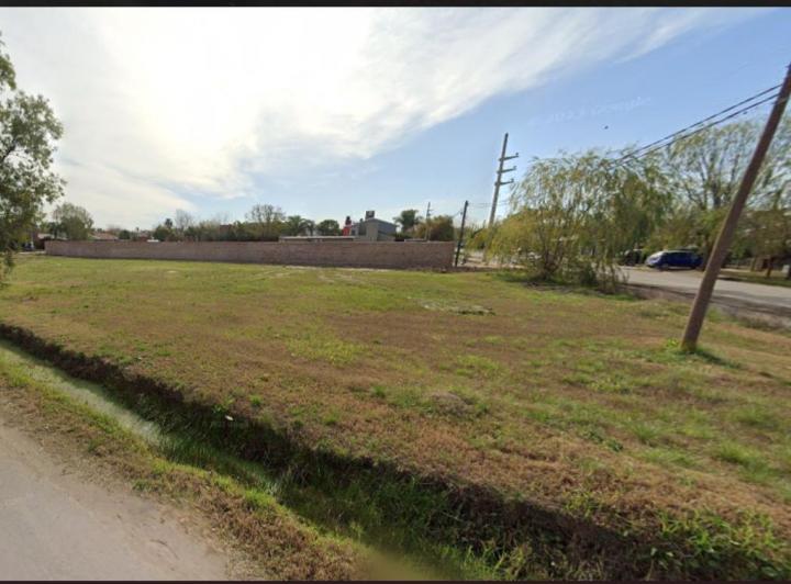 Terreno · 785m²