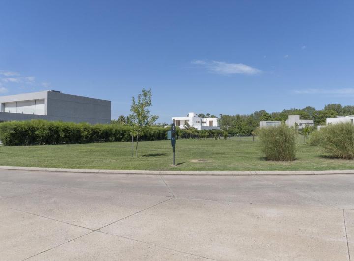 Terreno · 1160m²