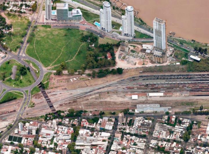 Terreno · 243m²