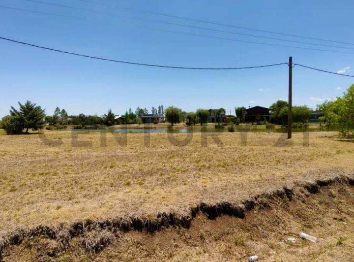 Terreno · 928m²