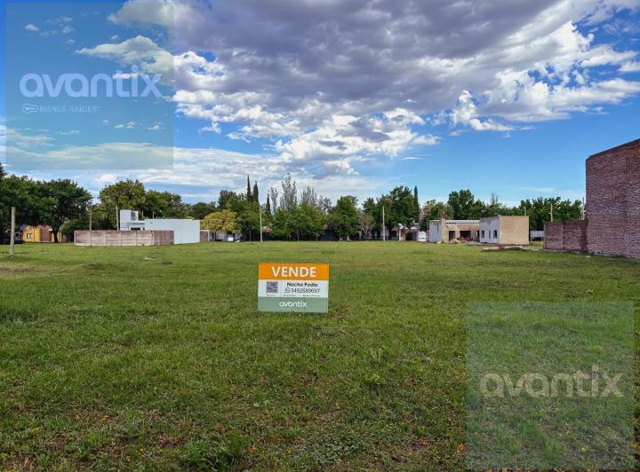 Terreno · 300m²