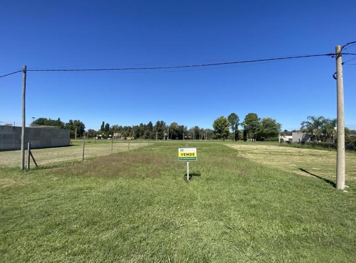 Terreno · 740m²