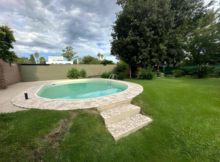 Terreno · 220m²