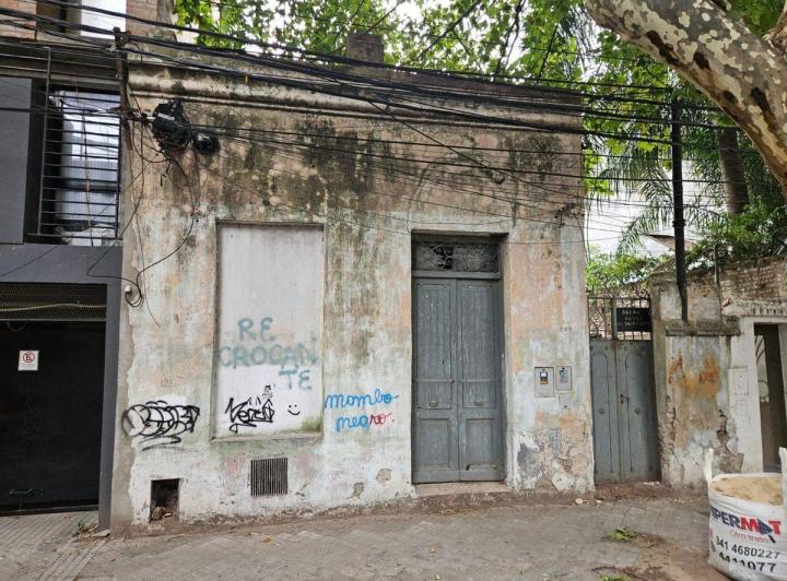 Terreno · 122m²