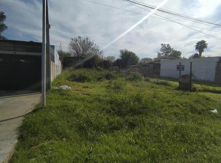 Terreno · 400m²