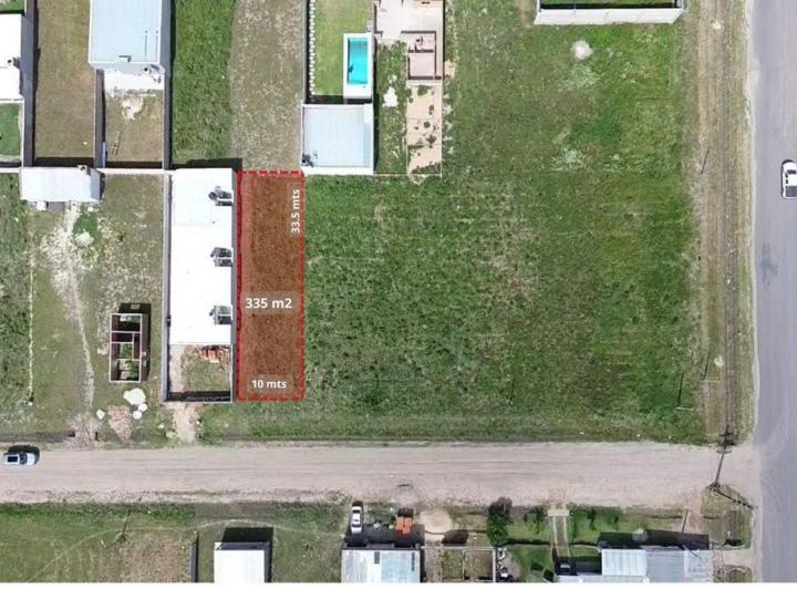 Terreno · 335m²