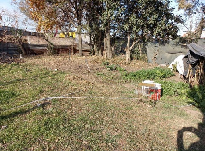 Terreno · 300m²