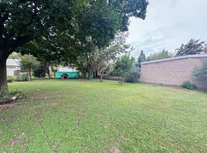 Terreno · 306m²