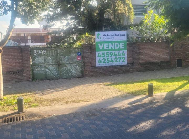 Terreno · 325m²