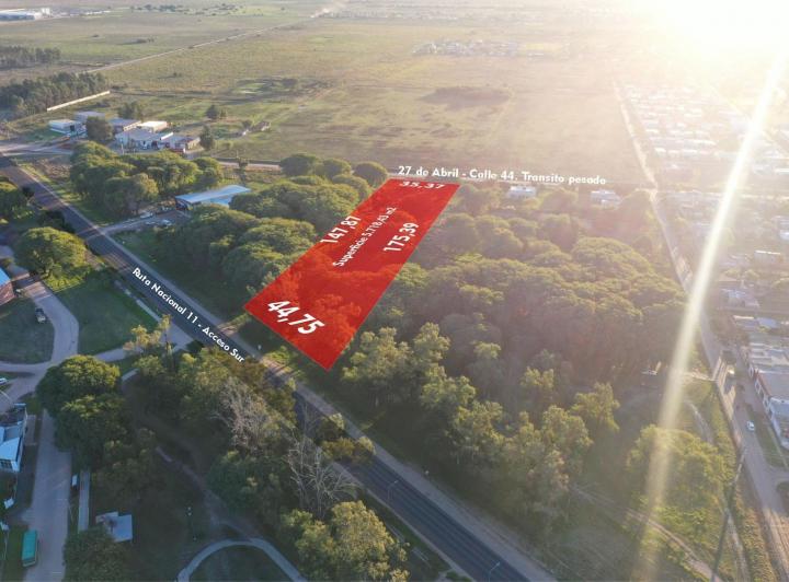 Terreno · 5718m²