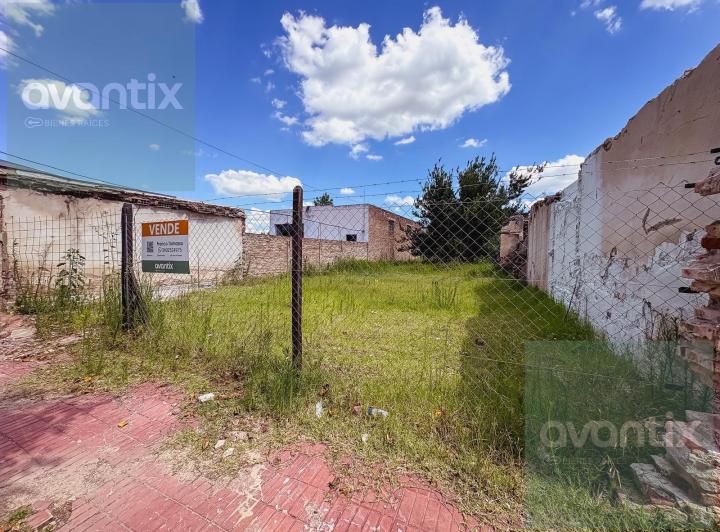 Terreno · 400m²